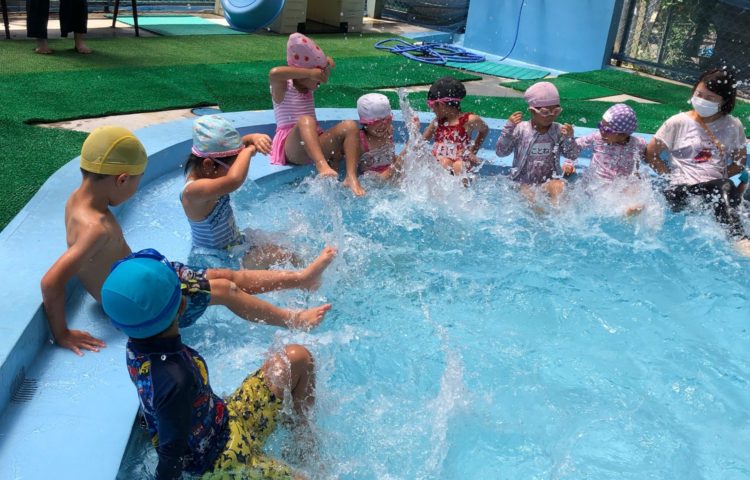 【💦プール遊び・室内遊び😀】