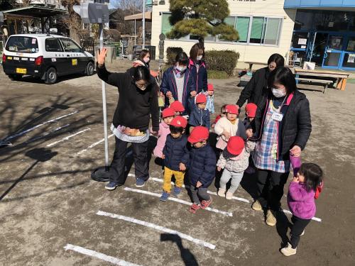 【右、左、右、よし！！】